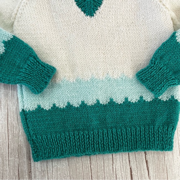 Handmade Baby Girl/Boy Knit V Neck Long Sleeve Sweater 18-24 Months White Teal - Picture 3 of 9